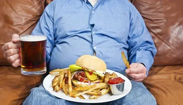 如何判断一种食物是否属于低质量主食？