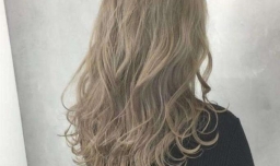 推荐夏天冷色调染发，哪款是你的菜？