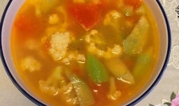番茄丝瓜花菜汤的家常做法