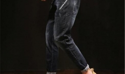 牛仔裤配什么鞋好看7种搭配扮靓冬季