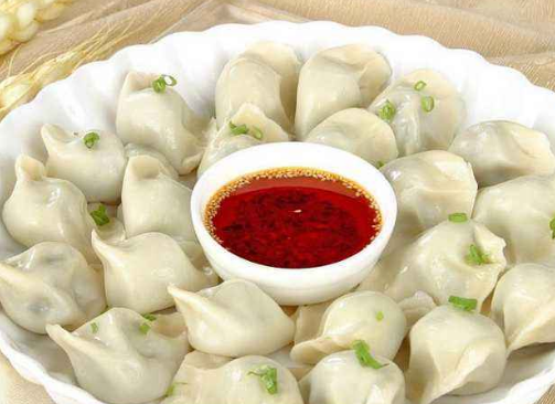 中国过年吃饺子寓意