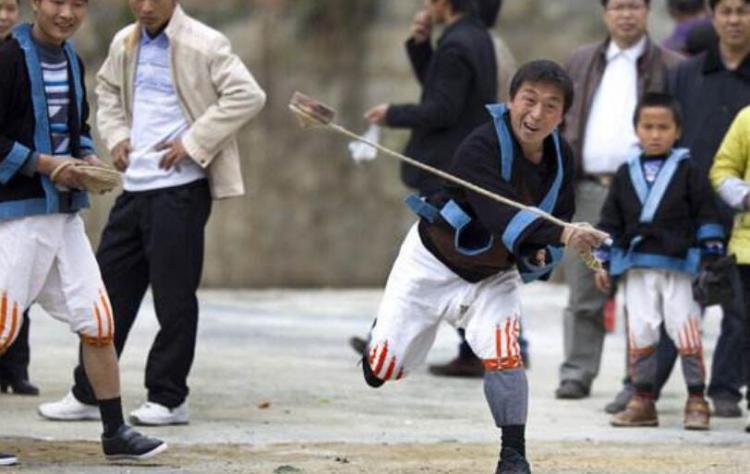 陀螺节是哪个民族的节日
