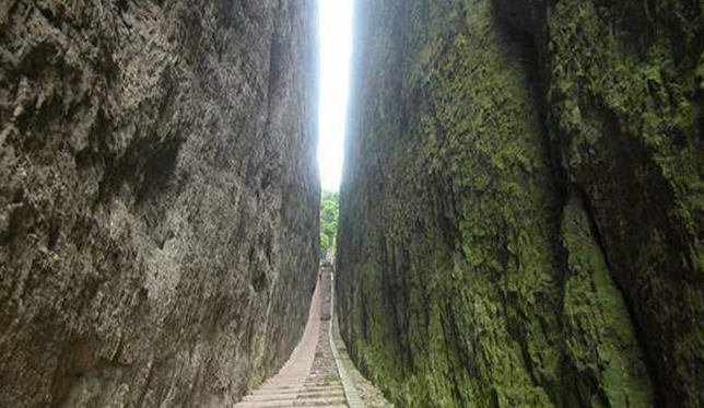 峨眉山旅游攻略