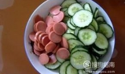 怎样做火腿肠炒黄瓜？？