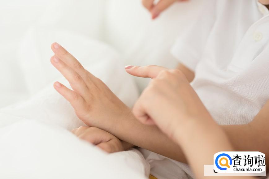 手指甲的月牙小说明什么