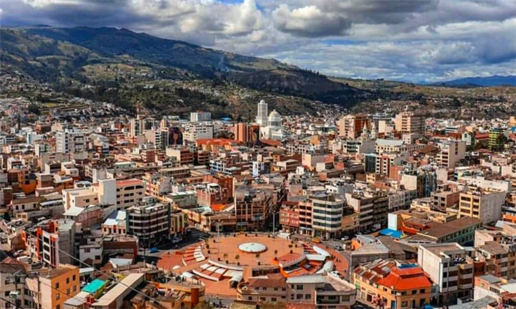 厄瓜多尔人口和面积