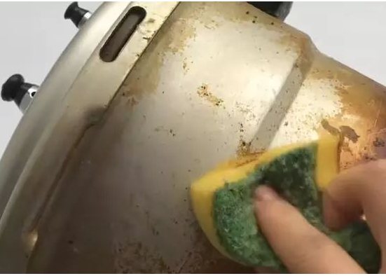 怎样清洗高压锅外面的污垢
