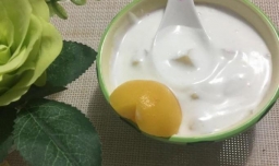 如何做黄桃酸奶？