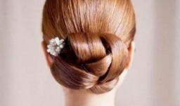 教你适合穿礼服的发型