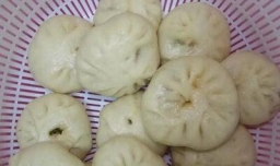 怎样做美味的韭菜粉条肉包子？
