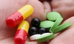 美容院去除黑眼圈的方法