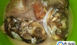 香芋鱼头汤的做法