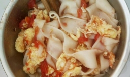 番茄鸡蛋烩捞面的做法