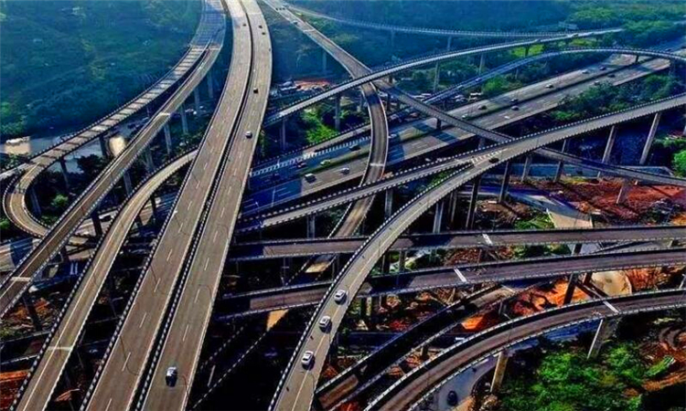 世界上第一复杂立交桥