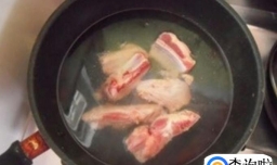 排骨汤怎么炖成奶白色