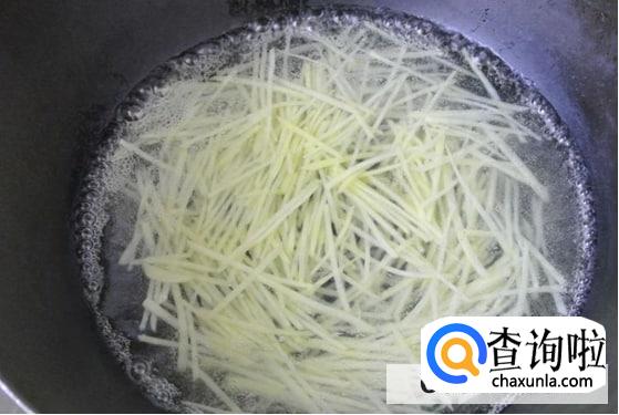 酸辣土豆丝的家常做法