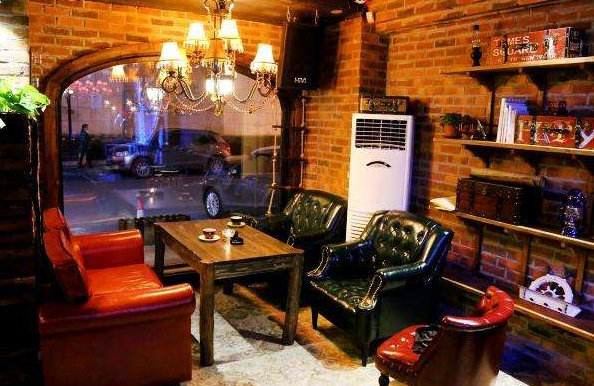 酒馆和酒吧的区别