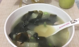 如何做白萝卜海带瘦肉汤？