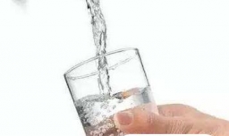 自来水、白开水、纯净水、矿泉水哪个更适合饮用