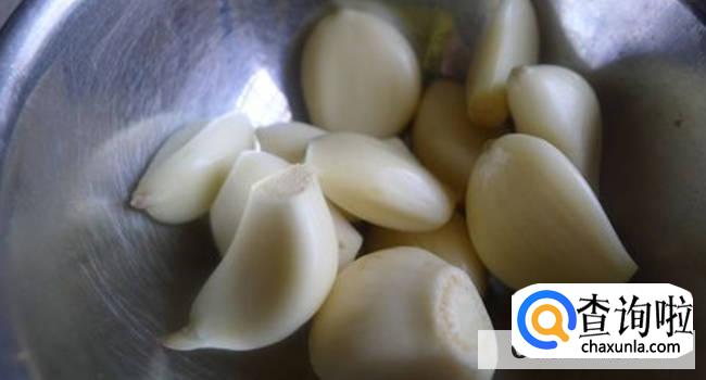 巧剥蒜皮的方法