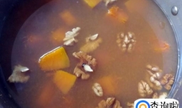 核桃南瓜汤的家常做法