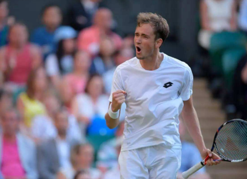 戛然而止的意思是什么