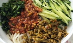 凉拌面的做法及调料