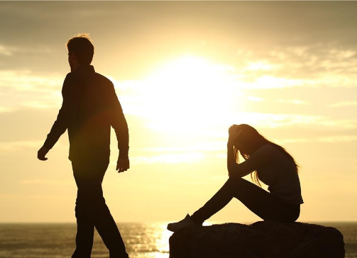 分手后不能做朋友的原因