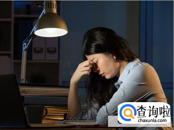 30岁的女人常年长粉刺怎么回事