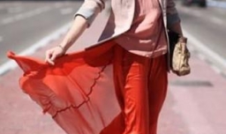 红色与什么颜色搭配