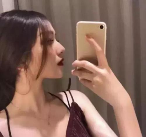 男的叫海王那女的应该叫啥