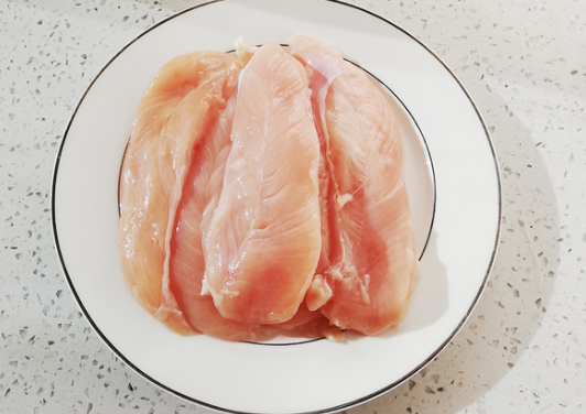 鸡胸肉丝的做法