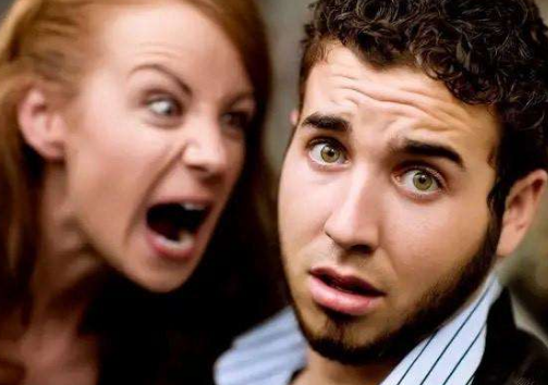 女朋友耍小性子的表现