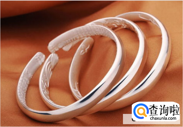 佩戴银手镯的好处有哪些