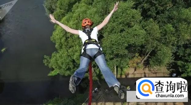 蹦极一年死亡多少人