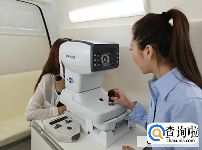 近视眼镜片花的一塌糊涂怎么办