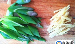 怎么做营养好吃的葱花炒大虾