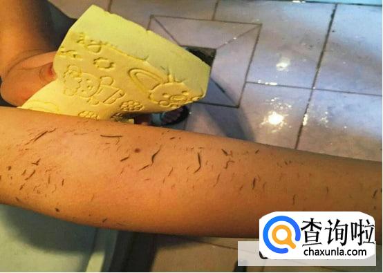 为什么天天洗澡,身体还是会搓出泥呢