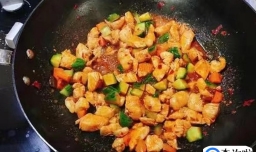 家庭版宫保鸡丁的家常做法