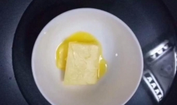 网红芒果千层蛋糕的做饭