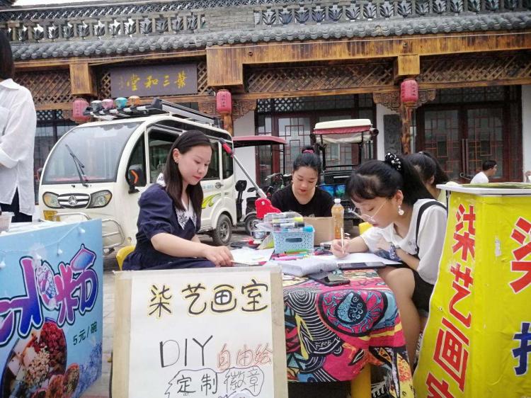 地摊经济的作用