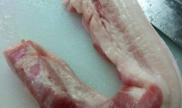 正宗的脆皮烧肉