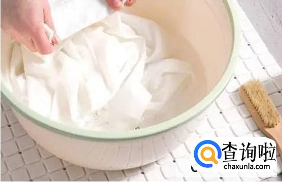 轻松洗掉衣服上辣椒油的妙招