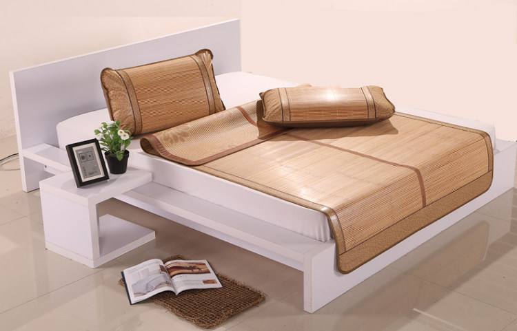 床头朝哪个方向好