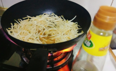 炒豆芽做法