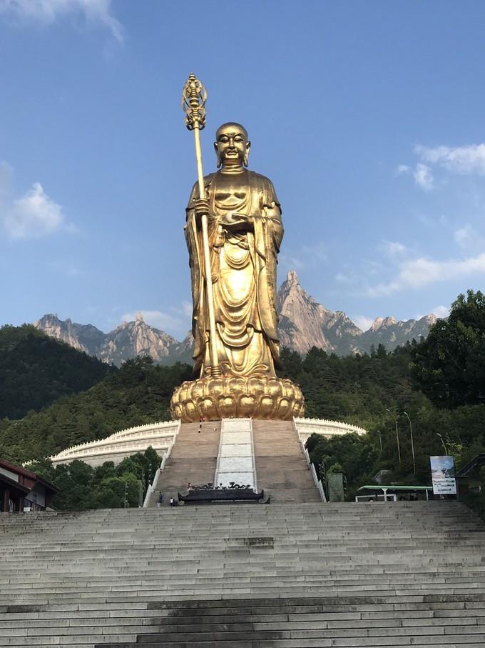 九华山为什么有莲花佛国之称