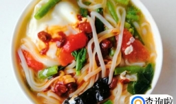 怎样做营养丰富美味的鸡蛋蔬菜面条？