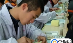 医学生培养了八年 为什么还不会看病