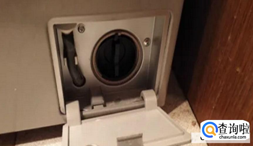 洗衣机滚筒里有硬币、异物进去怎么办？