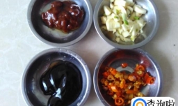 豆酱焖豆腐的做法